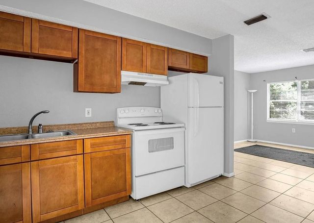 15115 OMAHA STREET, Hudson, FL 34667
