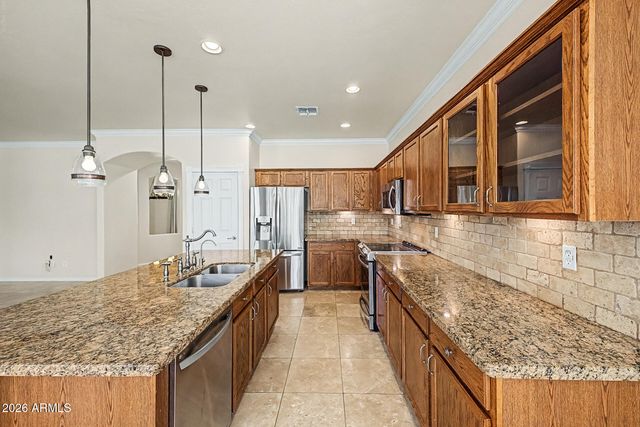 2094 E EBONY Drive, Chandler, AZ 85286