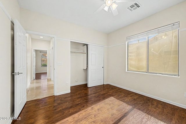 2094 E EBONY Drive, Chandler, AZ 85286