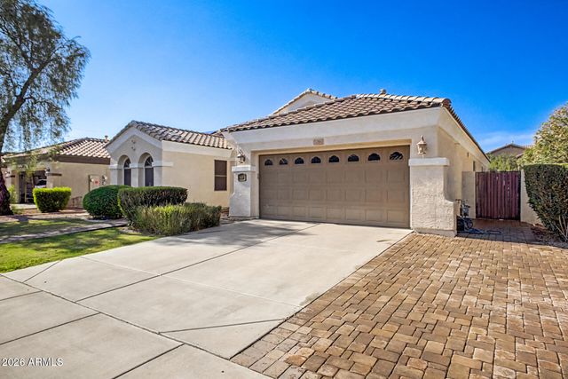 2094 E EBONY Drive, Chandler, AZ 85286