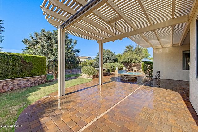 2094 E EBONY Drive, Chandler, AZ 85286