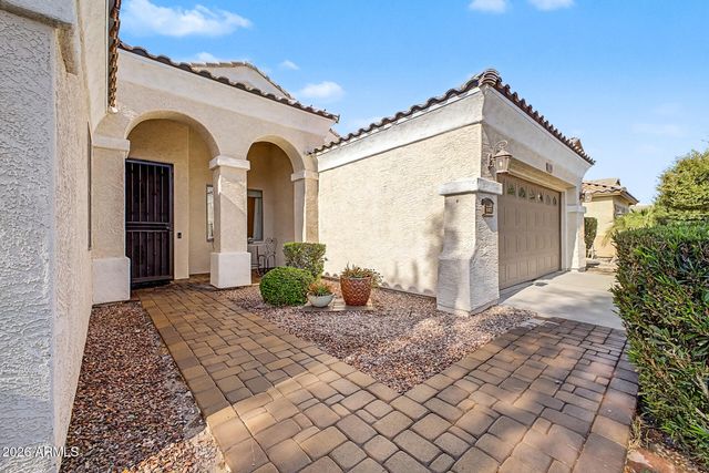 2094 E EBONY Drive, Chandler, AZ 85286