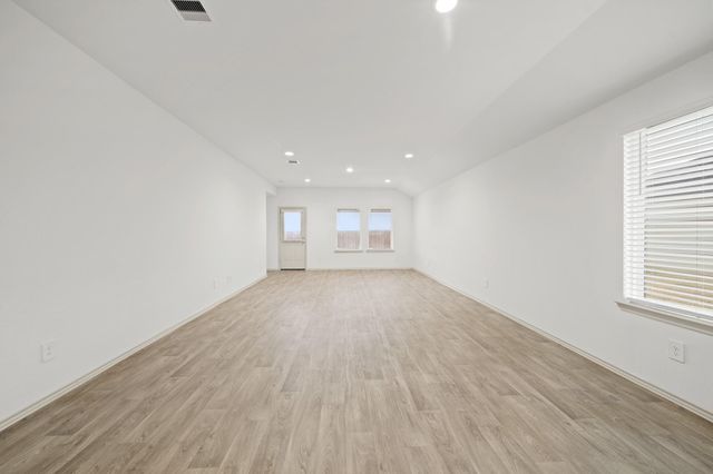 1281 Thornbird Trail, Sealy, TX 77474