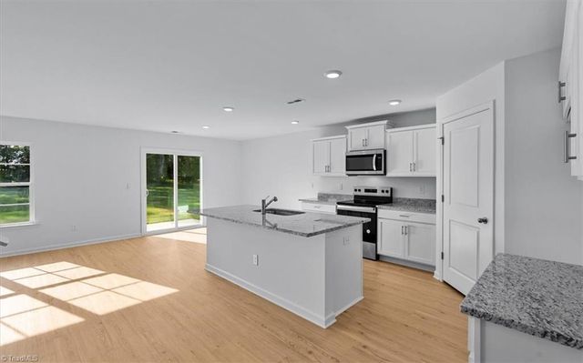 436 Jackson Way, Lexington, NC 27292