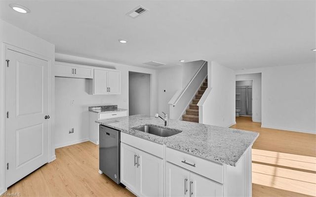 436 Jackson Way, Lexington, NC 27292