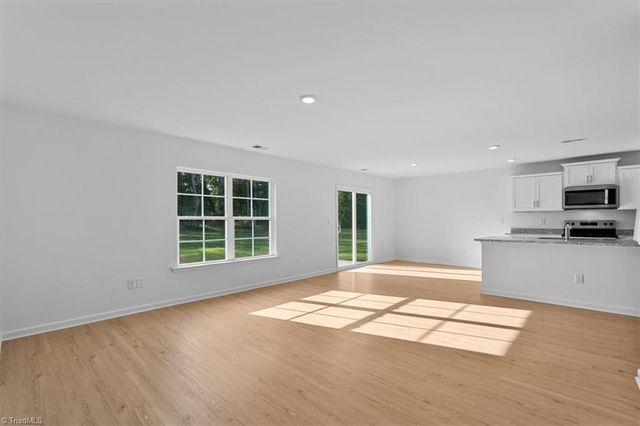 436 Jackson Way, Lexington, NC 27292