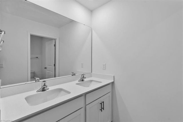436 Jackson Way, Lexington, NC 27292