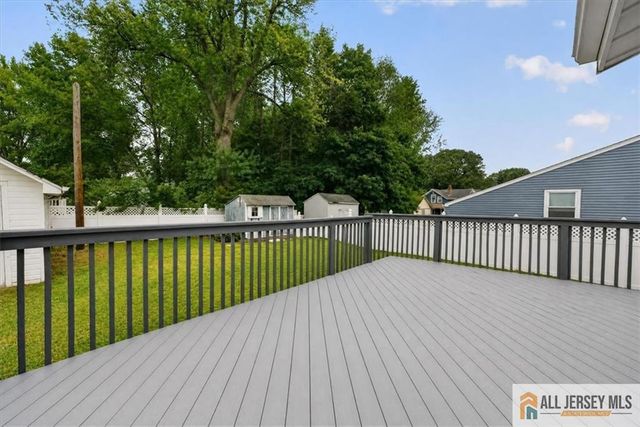 59 Lloyd Street, Edison, NJ 08817