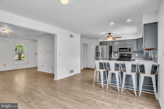 37 BRIAN DR, Carlisle, PA 17015