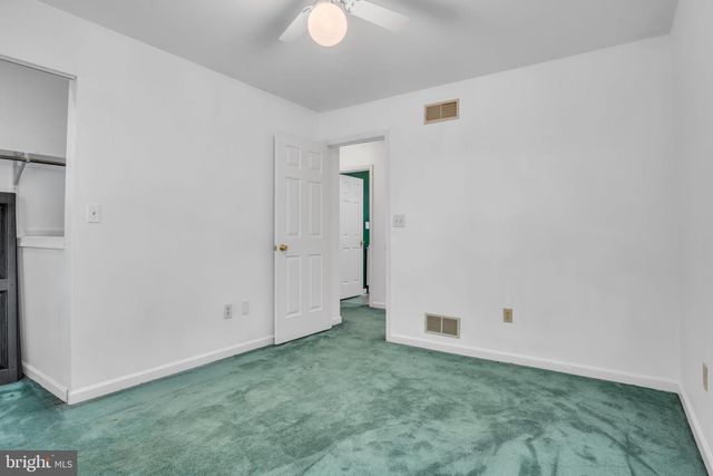 37 BRIAN DR, Carlisle, PA 17015