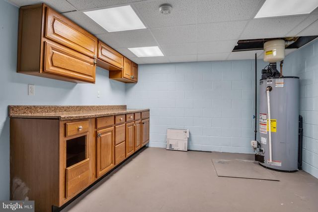 37 BRIAN DR, Carlisle, PA 17015