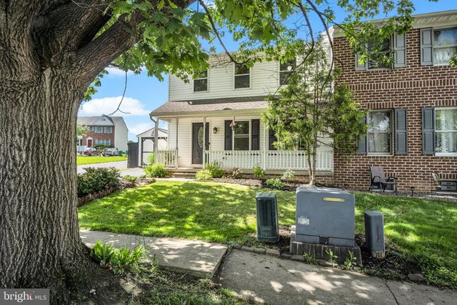 37 BRIAN DR, Carlisle, PA 17015
