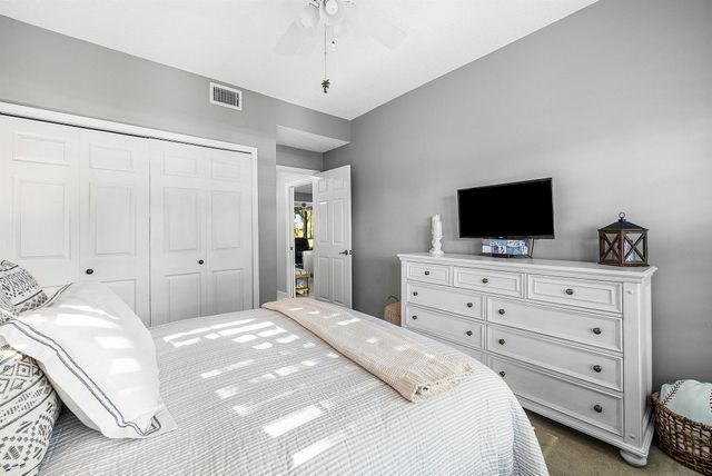 8057 Aberdeen Drive 102, Boynton Beach, FL 33472