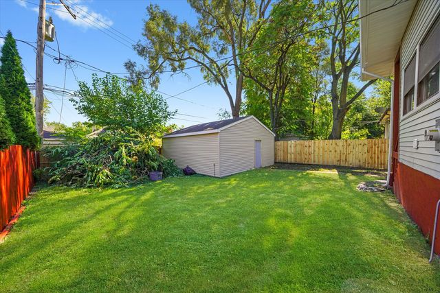 11127 S Wallace Street, Chicago, IL 60628