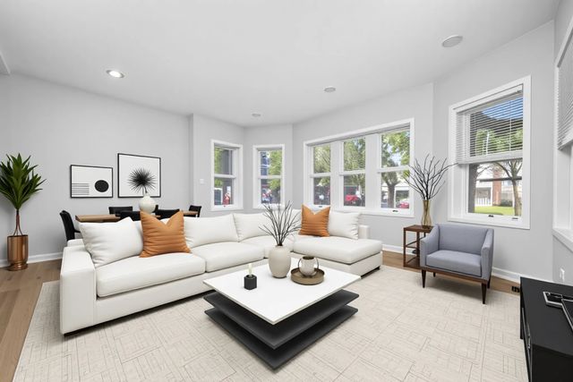 11127 S Wallace Street, Chicago, IL 60628