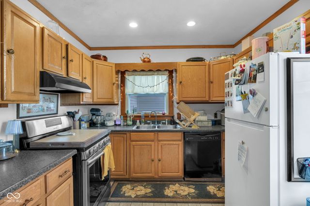 6331 Zionsville Road, Indianapolis, IN 46268