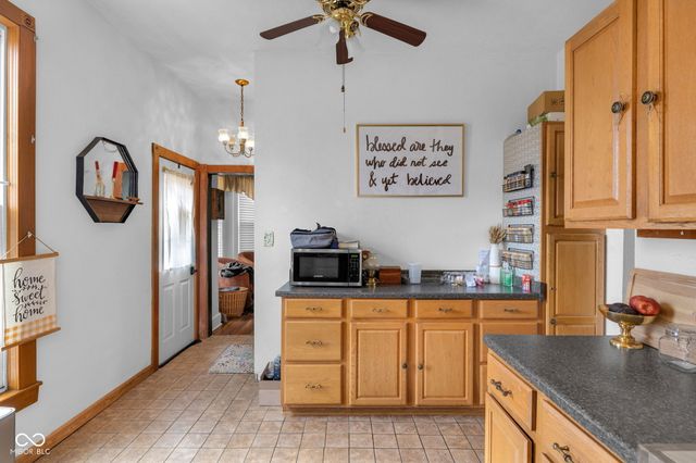 6331 Zionsville Road, Indianapolis, IN 46268