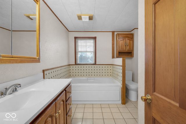 6331 Zionsville Road, Indianapolis, IN 46268