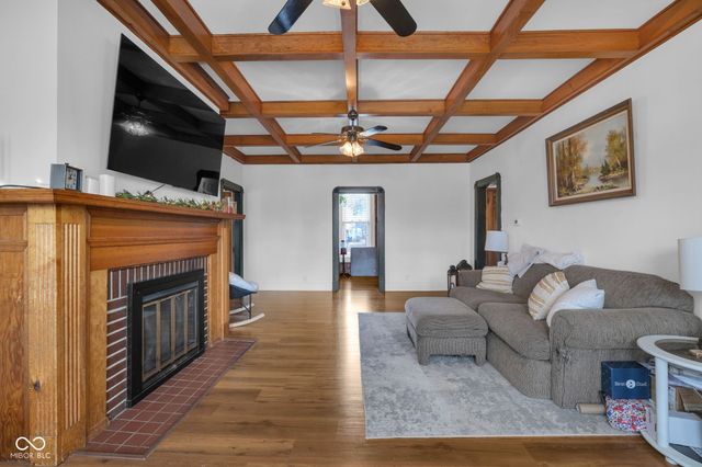 6331 Zionsville Road, Indianapolis, IN 46268