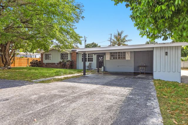 1729 S Congress Avenue, Palm Springs, FL 33461