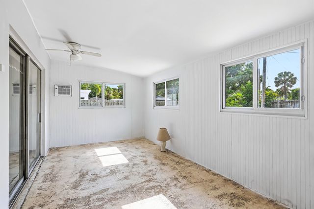 1729 S Congress Avenue, Palm Springs, FL 33461