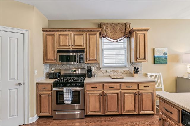 234 McIntosh Ave, St Simons Island, GA 31522