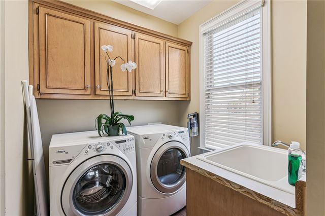 234 McIntosh Ave, St Simons Island, GA 31522