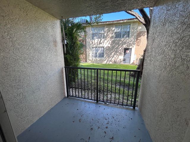 15155 MICHELANGELO Boulevard 108, Delray Beach, FL 33446
