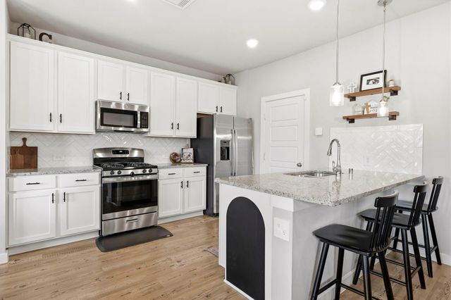 17696 Tree Of Heaven, Conroe, TX 77385