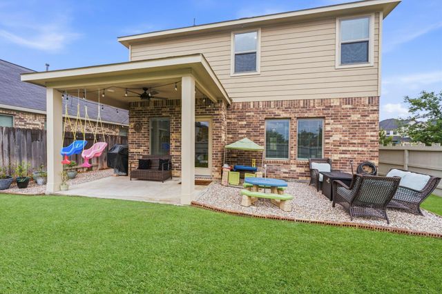 17696 Tree Of Heaven, Conroe, TX 77385