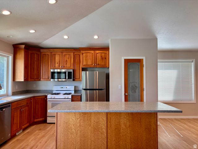 241 W 225 S, Providence, UT 84332