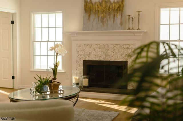 7 Sycamore Way, Warren Twp., NJ 07059