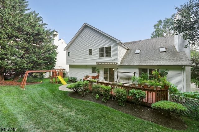 7 Sycamore Way, Warren Twp., NJ 07059