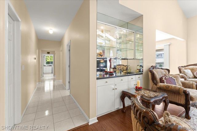 13676 Timberwyck Drive, Shelby Charter Township, MI 48315