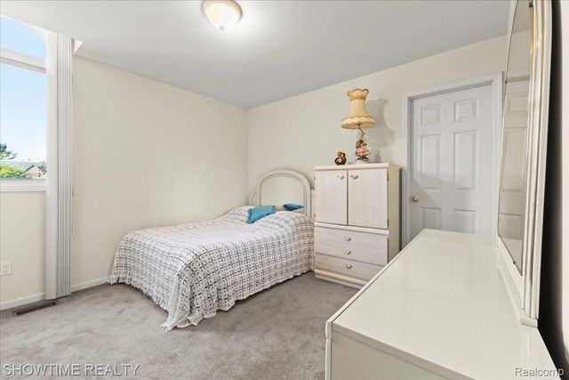 13676 Timberwyck Drive, Shelby Charter Township, MI 48315