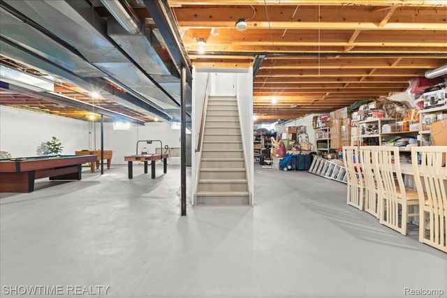 13676 Timberwyck Drive, Shelby Charter Township, MI 48315