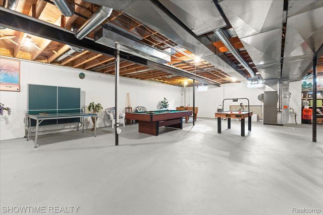 13676 Timberwyck Drive, Shelby Charter Township, MI 48315