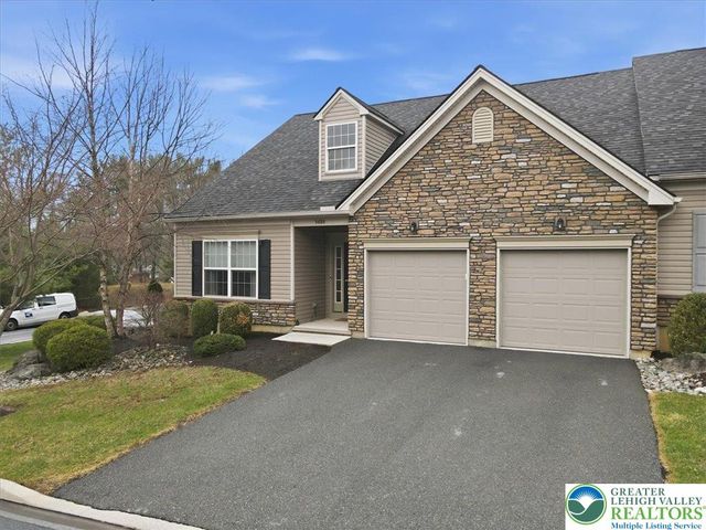 3686 Cottage Drive, Bethlehem City, PA 18020