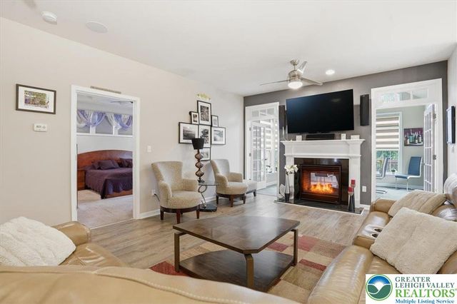 3686 Cottage Drive, Bethlehem City, PA 18020