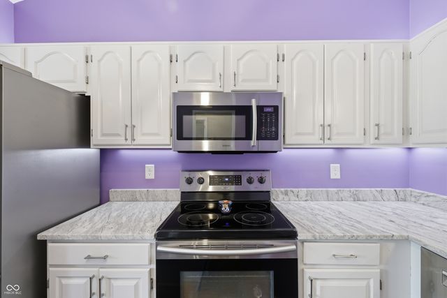 13877 Wabash Drive, Fishers, IN 46038