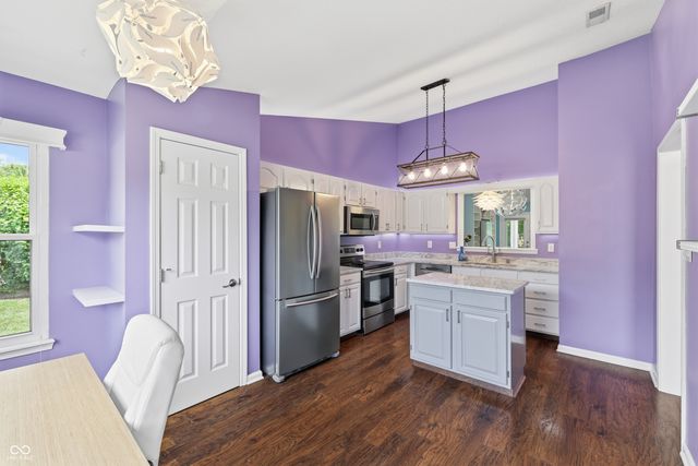 13877 Wabash Drive, Fishers, IN 46038