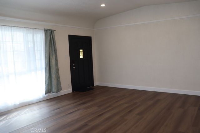 1917 W 74th, Los Angeles, CA 90047