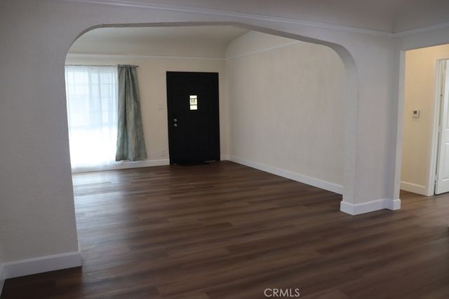 1917 W 74th, Los Angeles, CA 90047