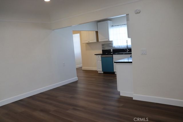 1917 W 74th, Los Angeles, CA 90047