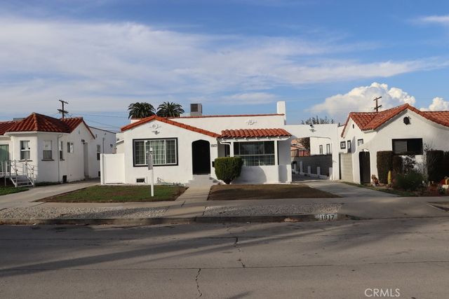 1917 W 74th, Los Angeles, CA 90047