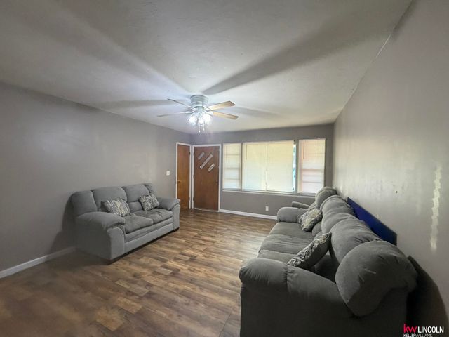 6701 Vine Street, Lincoln, NE 68505