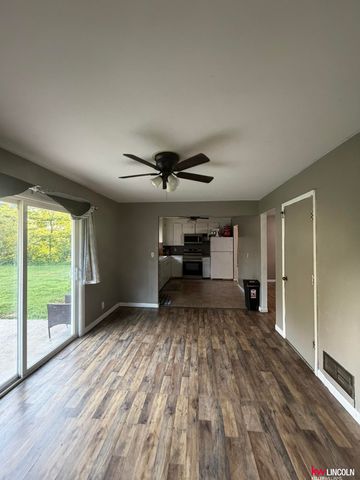 6701 Vine Street, Lincoln, NE 68505