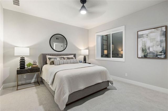 13719 Pembroke Lane, Leawood, KS 66224