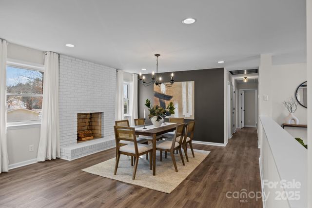 304 E 2nd Street, Oakboro, NC 28129