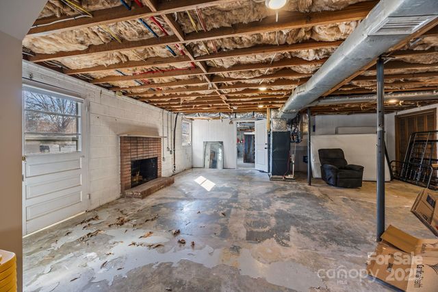 304 E 2nd Street, Oakboro, NC 28129